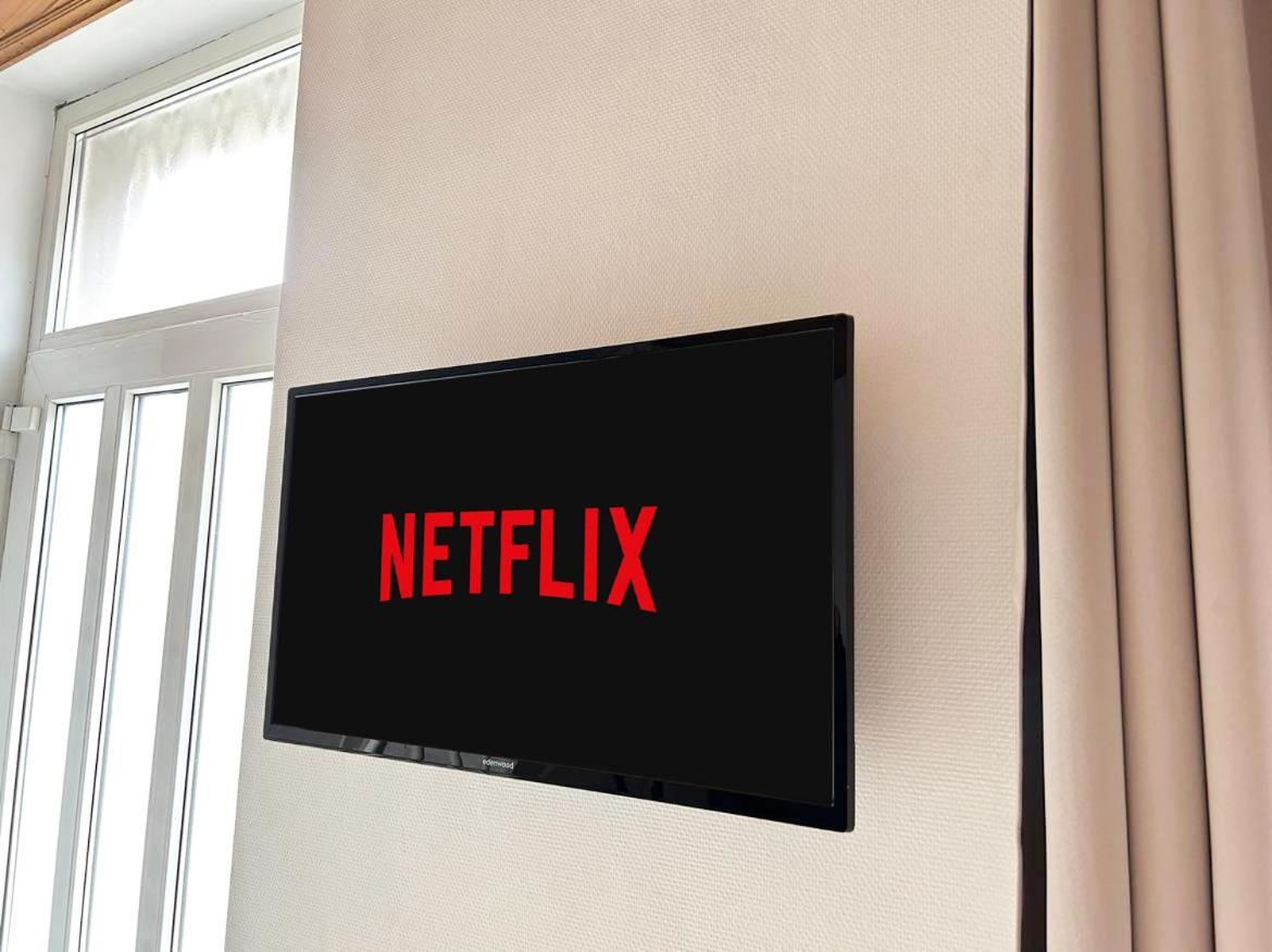 L'Eden Carolo - Netflix, Wi-Fi, 10Min Aeroport, Parking Gratuit Apartment Dampremy Luaran gambar